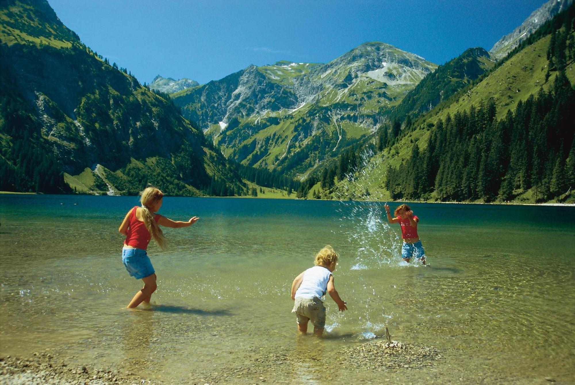 Landhaus Alpensonne Schattwald Dış mekan fotoğraf